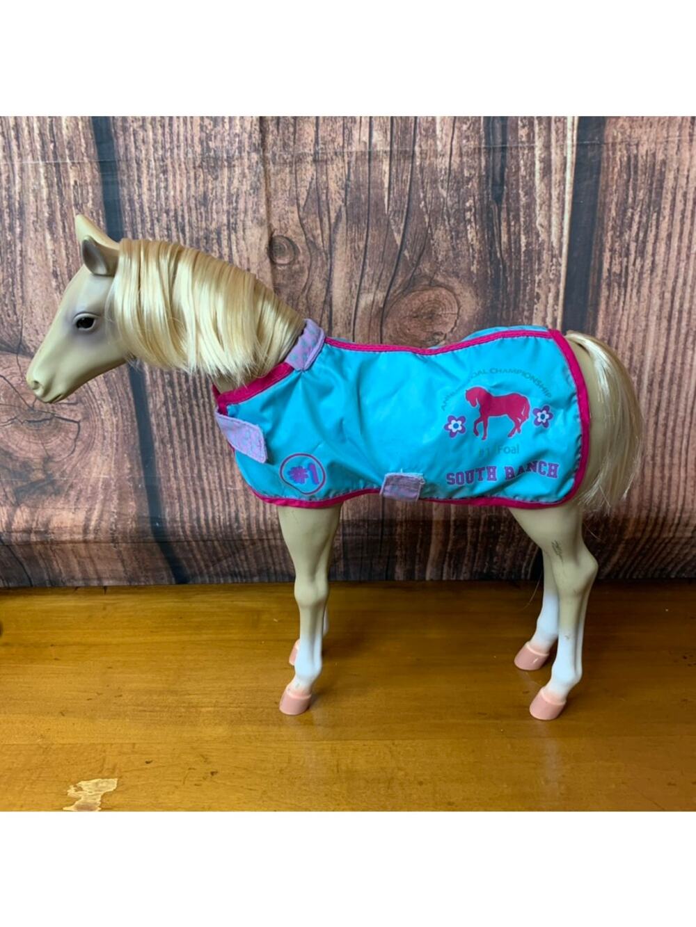 Our Generation Palomino Foal Horse Figure 12in w/blanket